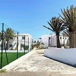Desert Pool View & Wifi By Irent Fuerteventura Апартаменты